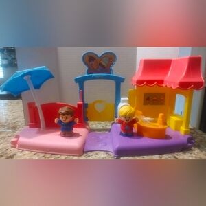 Fisher Price Little People Ice Cream Parlor Shop Playset Toy with 2 Figures
